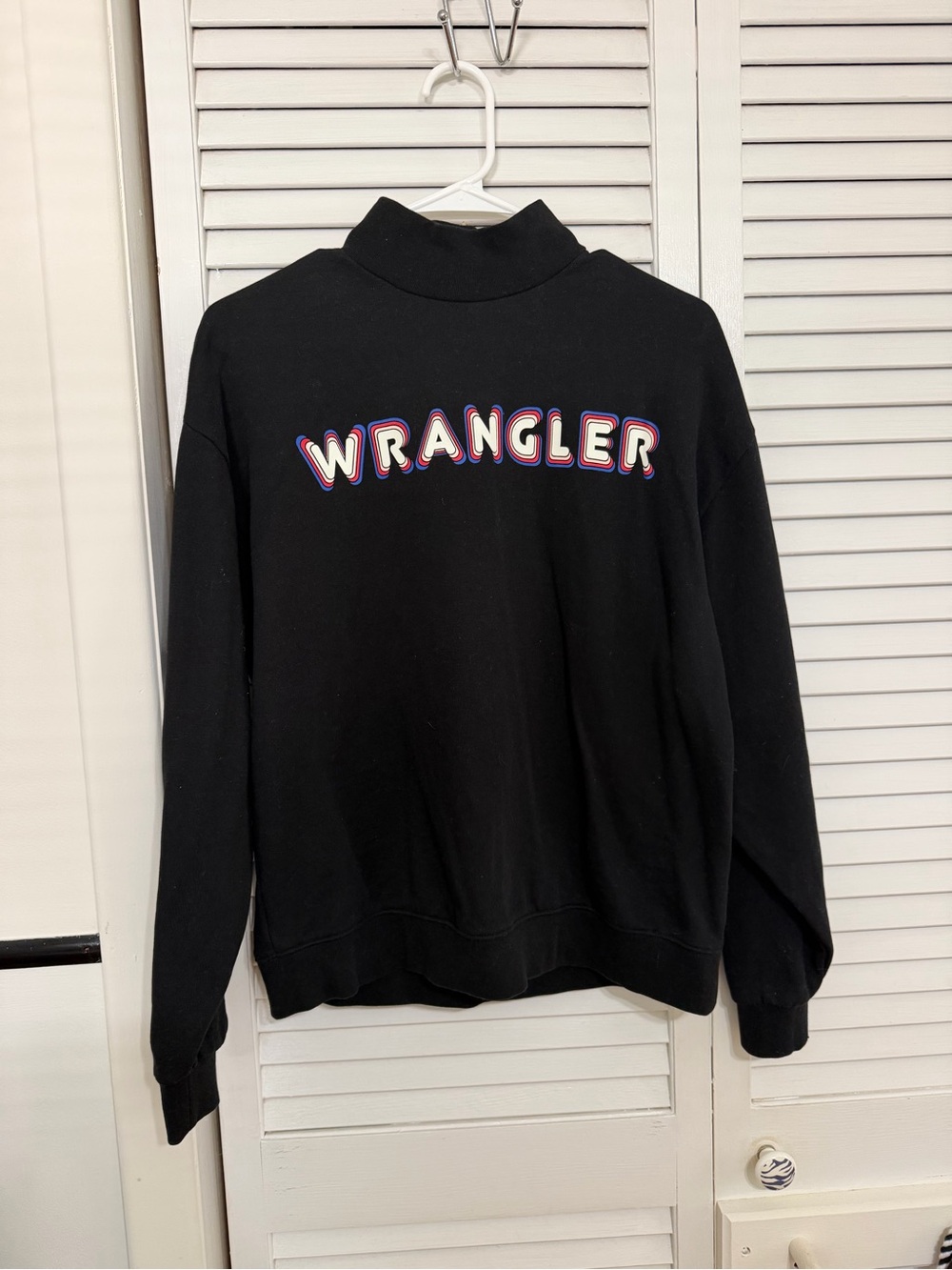 Wrangler Black Crew Sweatshirt with Multicolor Outline Logo